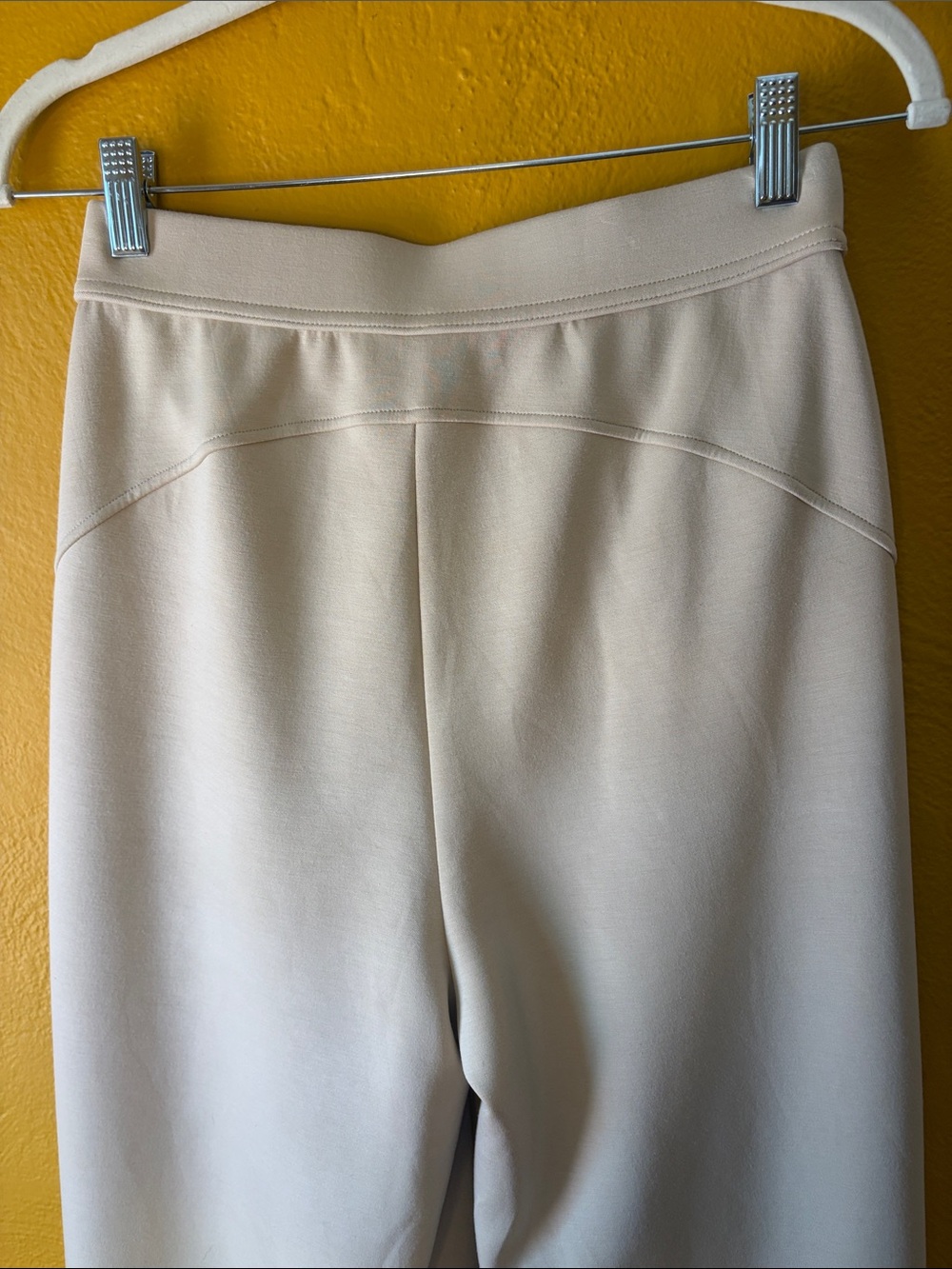 NWOT Halara Flex High Waisted Pleated Wide Leg Work Pants Beige XS Regular - Picture 8 of 8